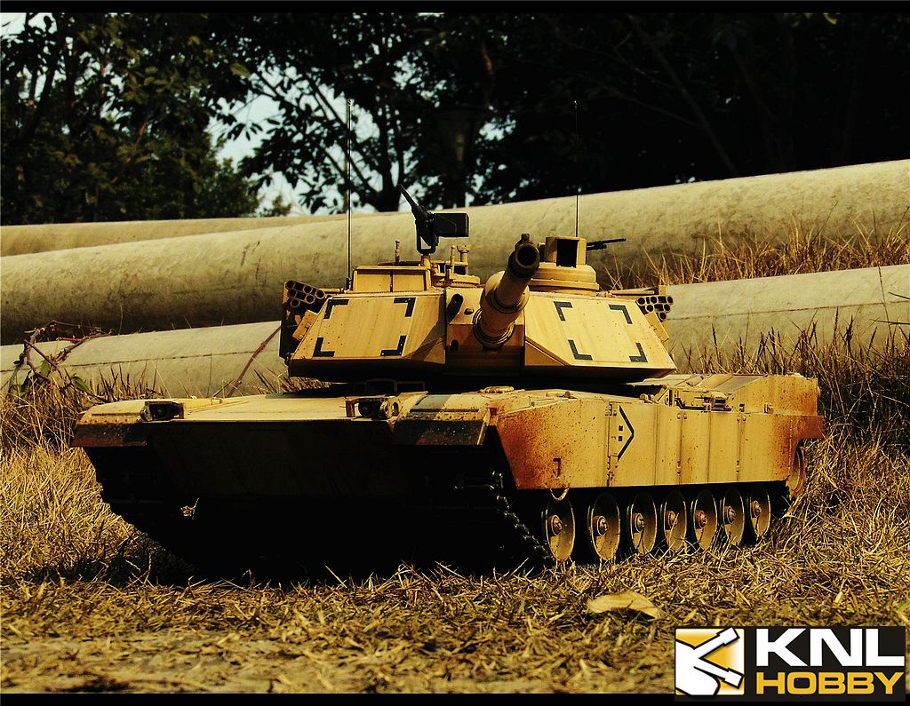 Sand Coating US Army M1A2 Tank KNL HOBBY